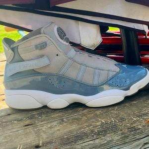 Jordan 6 rings cool grey/ wolf Grey/ white. 9.5 men's